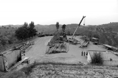 ̎���Lʯ�͵��;���