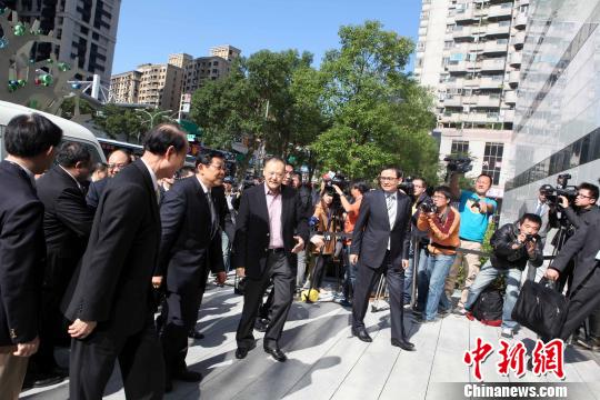 ���f�����Lꐵ�㑅��LHTC���D��