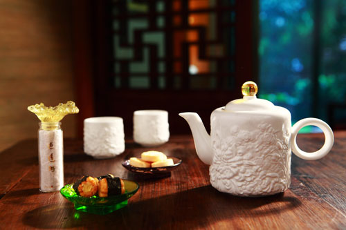 臺灣琉璃工房推中秋茶具 中國傳統文化系兩岸情 臺灣琉璃工房推中秋茶具 中國傳統文化系兩岸情