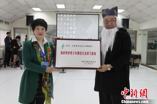 �����������g�赸�����F���M�_��У�@