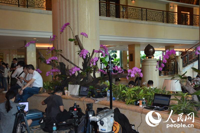 ����ý�w�۽�����(x��)�R���� ���@��ͨ���D����2��