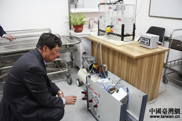 鳳凰全人工心臟模擬實驗。 鳳凰全人工心臟模擬實驗。