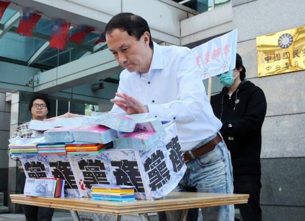 �����h��ϯ���x���������h���h�a(ch��n)�w�㣬�h�T���䡱����ӛ�ߕ�(hu��)���Ƶ������h�a(ch��n)�ĉ�