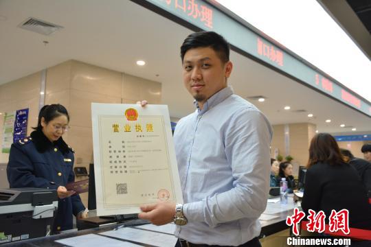 ��ꖞ��ׂ��_�������w���̑��k���_���Gɫͨ��