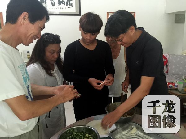 臺灣家庭走進北京房山區 與大陸家庭結對交流 臺灣家庭走進北京房山區 與大陸家庭結對交流