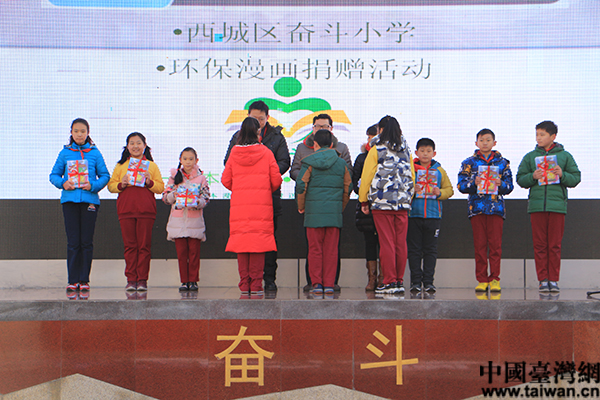 �ɰ�ͬ���y���k���� �h(hu��n)�����������M(j��n)�^��С�W(xu��)