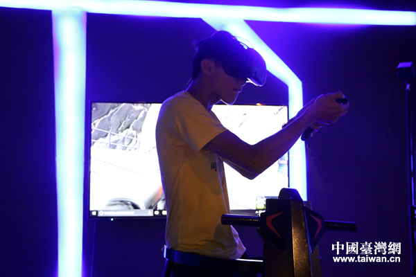 �ɰ���ƽ����������Ӱ��С��邃�����惺����