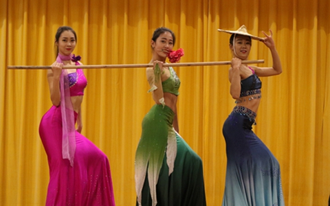 ����ٔ�����������M�_��У�@��Ψ�н����������˽�