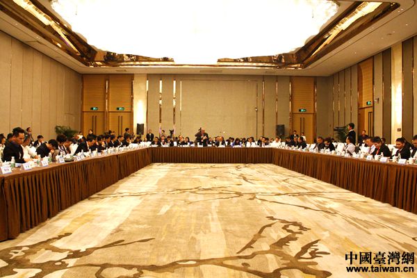 兩岸文創(chuàng)產(chǎn)業(yè)共商合作大計(jì) 為中華文創(chuàng)產(chǎn)業(yè)謀發(fā)展之道 兩岸文創(chuàng)產(chǎn)業(yè)共商合作大計(jì) 為中華文創(chuàng)產(chǎn)業(yè)謀發(fā)展之道