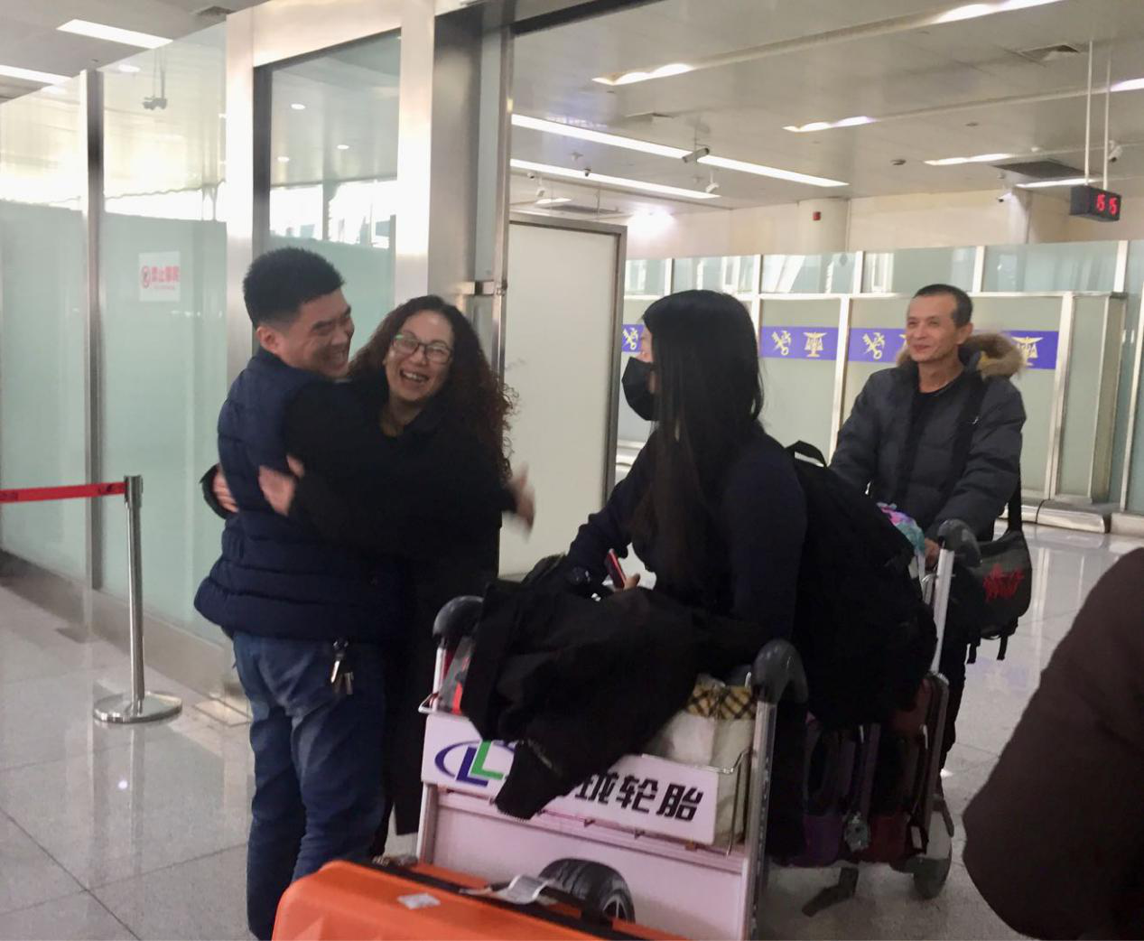 今日頭條科技助力“尋二代”尋根 山東籍赴臺老兵后人終能回鄉探親 今日頭條科技助力“尋二代”尋根 山東籍赴臺老兵后人終能回鄉探親