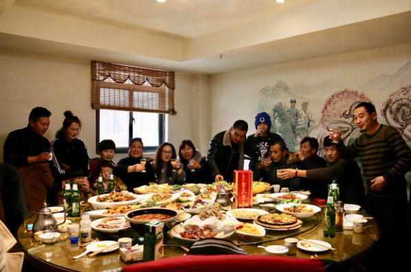 今日頭條科技助力“尋二代”尋根 山東籍赴臺老兵后人終能回鄉探親 今日頭條科技助力“尋二代”尋根 山東籍赴臺老兵后人終能回鄉探親