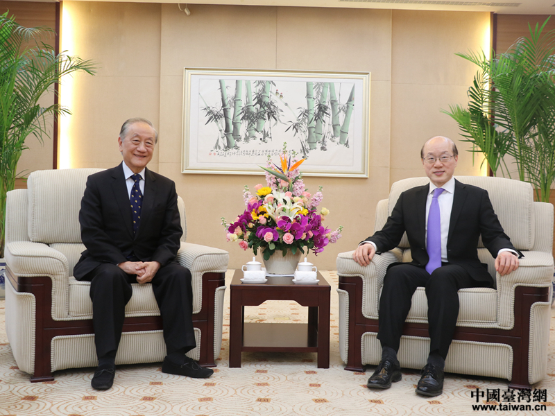 �й������_�k������(w��)Ժ�_�k���΄��Y(ji��)һ��(hu��)Ҋ���h��ϯ��Ľ��