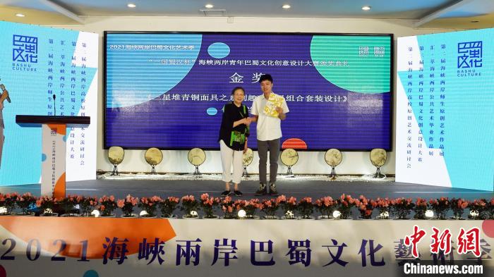 �D���_Ļʽ�F���������ҿ� �z