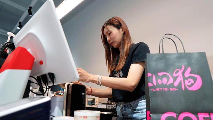 臺灣姑娘的襄陽“慢時光”:從咖啡館騎行出發(fā) 臺灣姑娘的襄陽“慢時光”:從咖啡館騎行出發(fā)