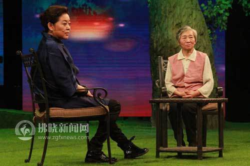 “誠信媽媽”李雪英央視《等著我》尋子 “誠信媽媽”李雪英央視《等著我》尋子