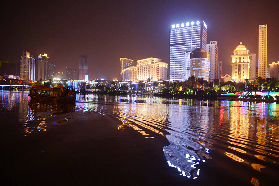 �۽��F�����ό�