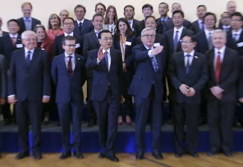 ��ˏ���ϯ�ڶ����КW���º�����Ԓ��ͬ������Ӱ