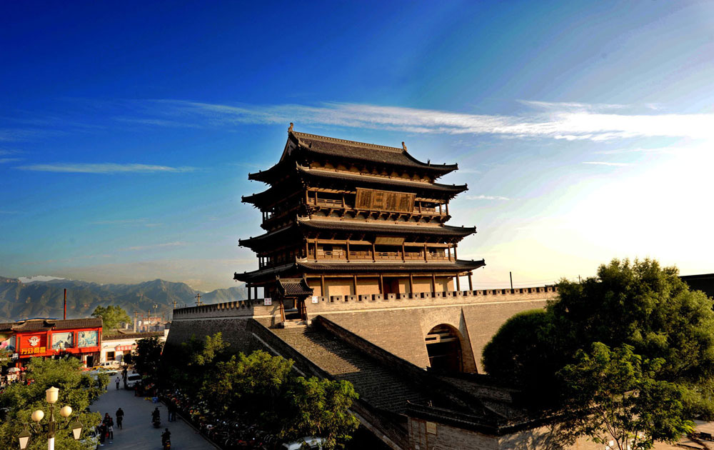 �Ļ����Σ��vʷ���Ǵ��h�����}֮·