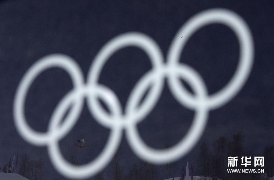 �����W���������R����7����h��