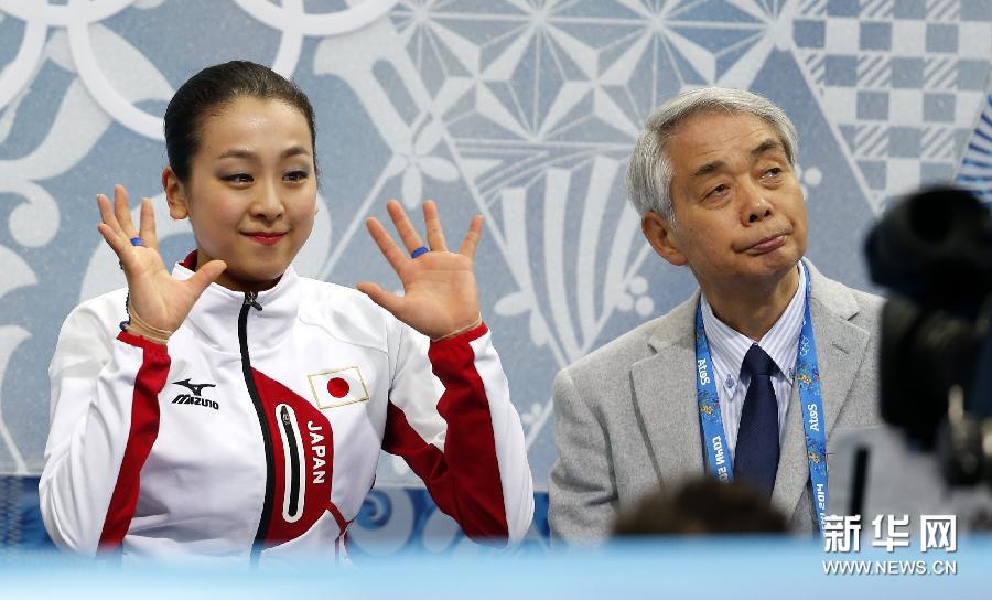 �����W������4�����ӻ�������Ů�ӆ��˻����ɻ�ِ�r