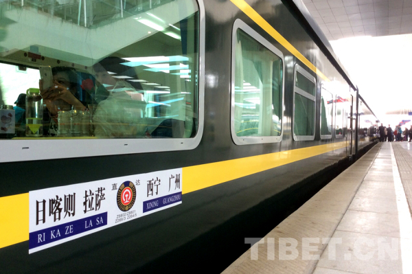 ��ظ�ԭ�ϵ�"��·"