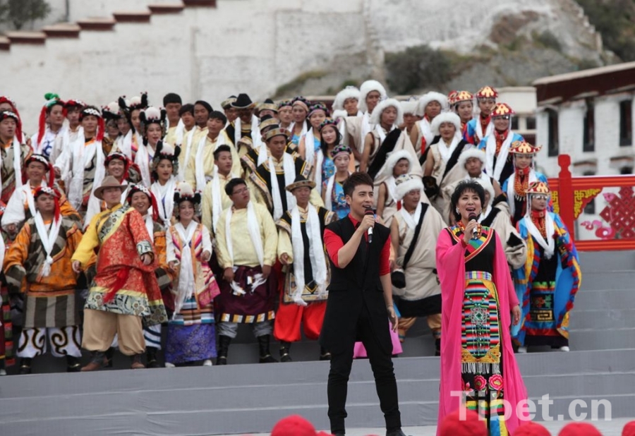 �����B�ġ�ˇ�g�F���M����