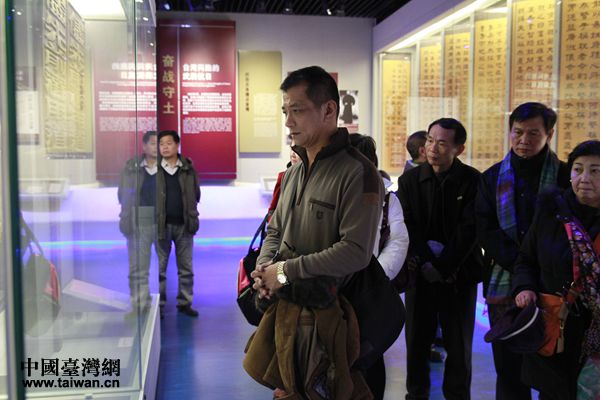 ���^�^���У��挦��݅Ӣ�҂����z����L�F�ɆT��������