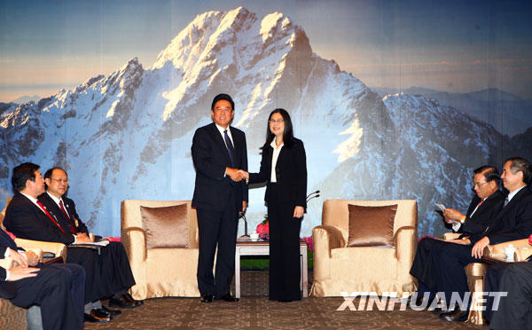 11��4�գ����f(xi��)�����L��������_���ݕ��_����(d��ng)�ִ����(w��)���ܲ��Tؓ(f��)؟(z��)��ه���¡� ���A��ӛ�� �ϏV�� �z