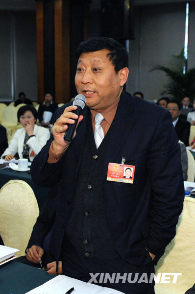 來自四川的全國人大代表王計說,在汶川地震中遭到嚴重破壞的東方電氣集團東方汽輪機有限公司重建工作進展順利,原定震后兩周年“亮相”的新東汽,將提前重新崛起在蜀中大地上。