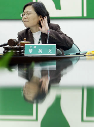 �M�D��ץ�����M�h��ϯ��Ӣ�ĵ����˱��� (4)