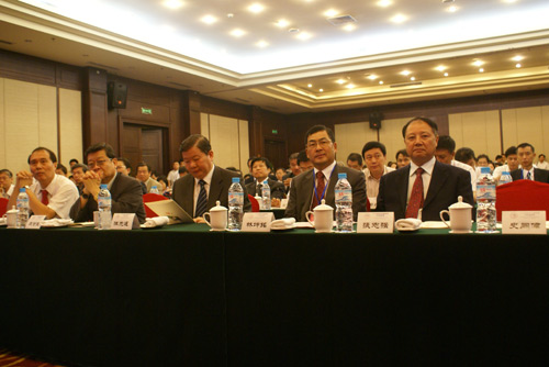 2009���_�F�����՘I����ǢՄ���A�M�ɹ�